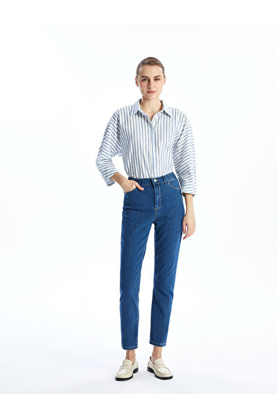 LC Waikiki بنطال جينز نسائي ذو قصة مستقيمة باللون النيلي