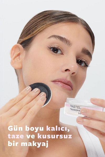 Pastel 101 Banana - Transparent Smooth Loose Powder