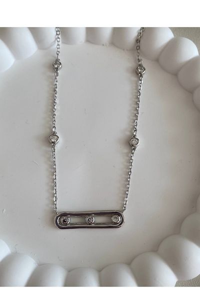 gaila design Merr Necklace with Silver Color Steel Stone Detail Chain