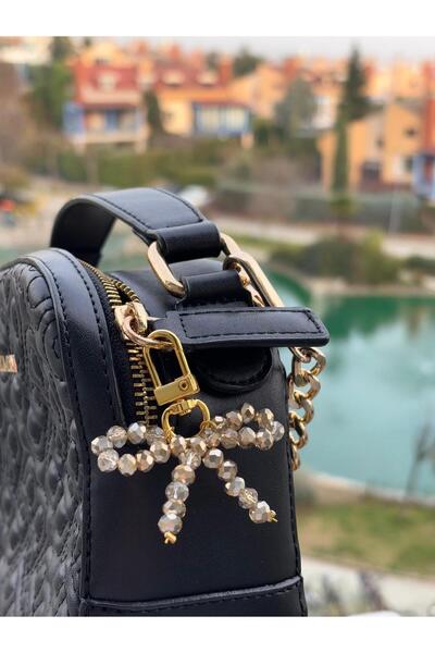 PEONY peonyofficiall Gold Kristal Fiyonk Detaylı Klipsli Çanta Aksesuarı Çant...