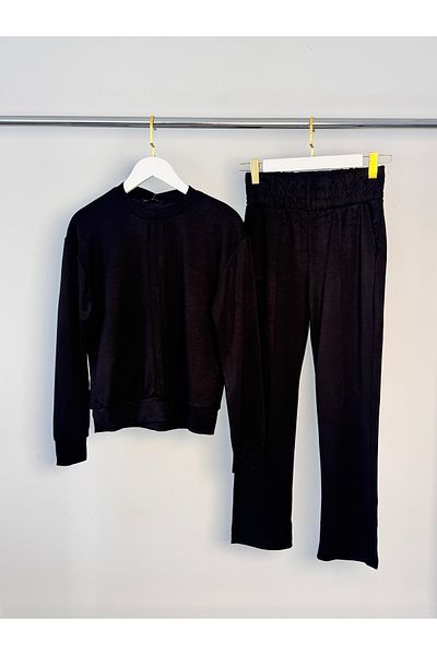 Posh Chic 2-Piece Tracksuit Set - Experience Comfort and Elegance Together