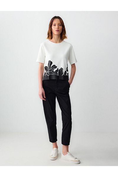Jimmy Key White Round Neck Short Sleeve Floral Print Knitted T-Shirt