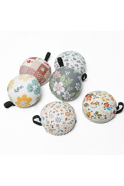 Choice 1pc Random Color 1pc Wrist Strap Sewing Needle Pin Cushion Pillow Holder Diy Craft Tool Stitch Needl
