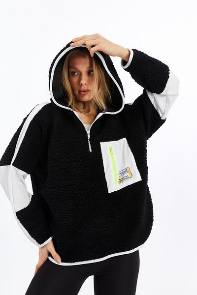 Grenj Fashion Plush Color Block Oversize Parachute Fabric Detailed Knitted Sports Sweatshirt