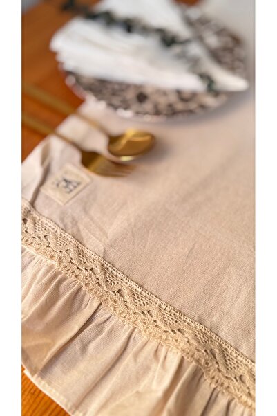EVYA 100% Cotton Raw Linen Vintage Runner with Ruffles Cotton Lace 40X110 cm