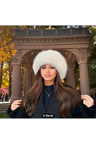 Nilbutik Ecru Viral Russian Heart Hat