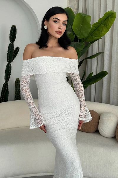 Julidress Αρραβωνιαστικό φόρεμα με λευκό γιακά Madonna με επένδυση από δαντέλα