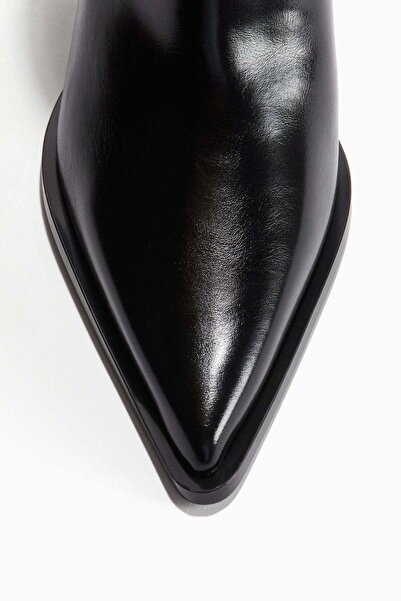 H&M Pointed ankle boots