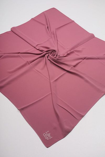 İLKYAZ 100x100 Levidor Medina Silk Scarf - Dusty Rose