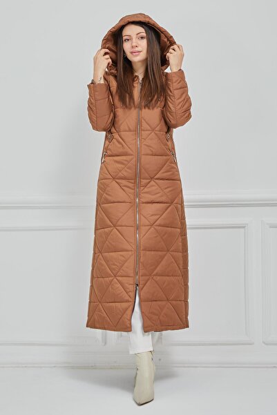 Olcay Velká prošívaná čepice s kapucí a zipem TABA 6521