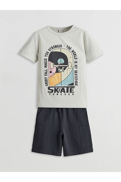 LC Waikiki Crew Neck Boys T-Shirt and Shorts