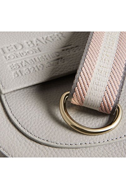 Ted Baker Daliai Schultertasche Leder 22 cm