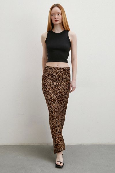 Never more Fusta înclinată cu model leopard de culoare maro