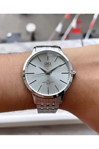 Q&Q  Men's Metak Cord Wristwatch