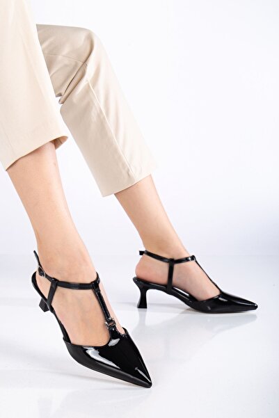 MaskButik Black Tegan Patent Leather Heeled Shoes