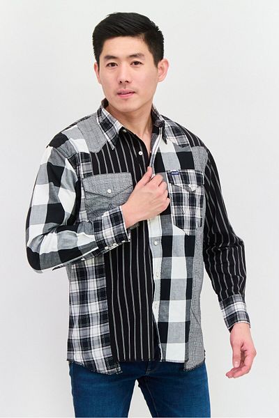 WRANGLER Men Regular Fit Allover Print Short Sleeves Casual Shirt, Black