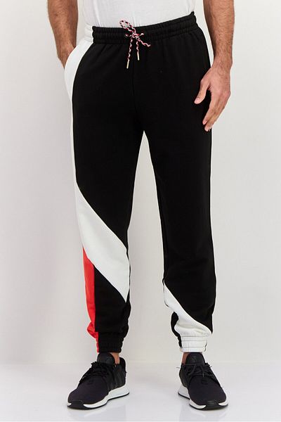 Puma Men Sportswear Fit Outdoor Sweatpant, Black