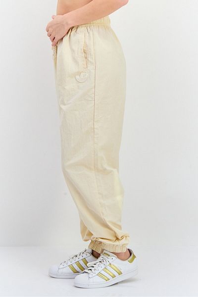 adidas Women Sportswear Fit Training Sweatpants, Cream