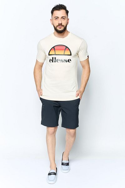 Ellesse تي شيرت رجالي بشعار العلامة التجارية بأكمام قصيرة ورقبة دائرية، أبيض عاجي