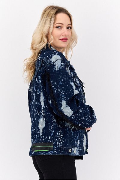 WRANGLER Women Splatter Paint Pattern Denim Jacket, Navy Blue