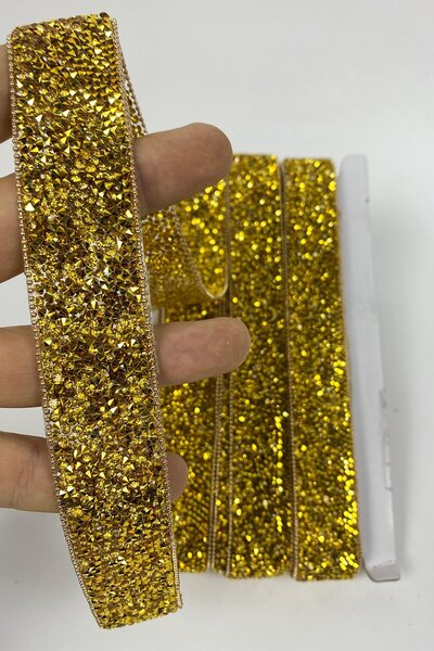 Hayalperest boncuk Ütüyle Yapışan Taşlı Zincirli Şerit Aplik