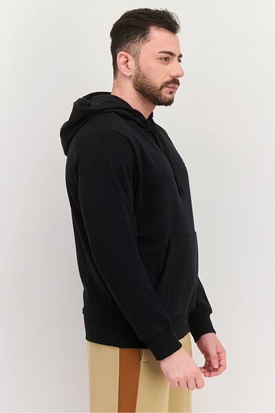 New Balance Men Relaxed Fit Long Sleeve Outdoor Hooded Sweatshirt, Black