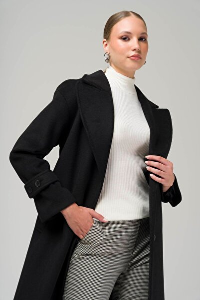 Olcay Oversize kabát s nízkým rukávem a zapínáním na patentky ČERNÁ 3933