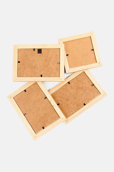 Muy Mucho Wood Multi-photo Frame, Tan