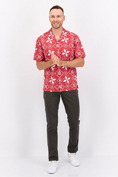 Perry Ellis Men Regular Fit Allover Print Short Sleeves Casual Shirt, Red Combo