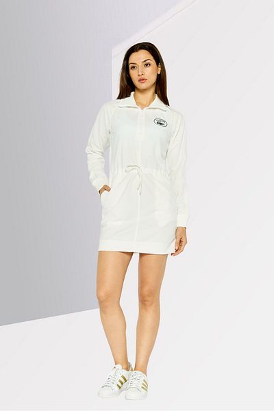 Lacoste فستان نسائي بشعار العلامة التجارية، أبيض