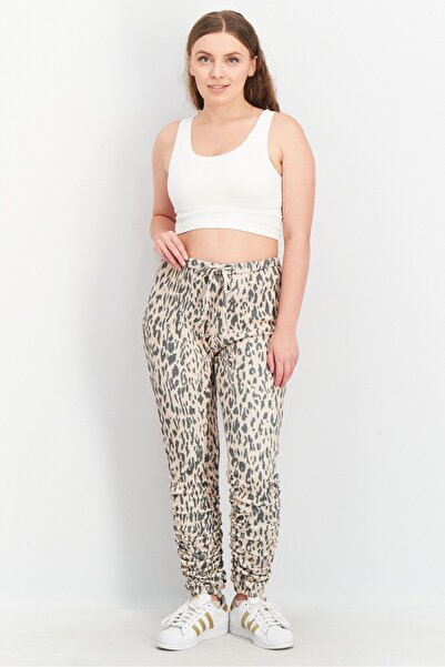 Chaser Women Regular Fit Jogger Pants, Cream