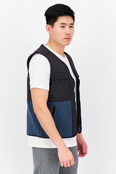 New Balance Men Sportswear Fit Sleeveless Outdoor Vest, Black