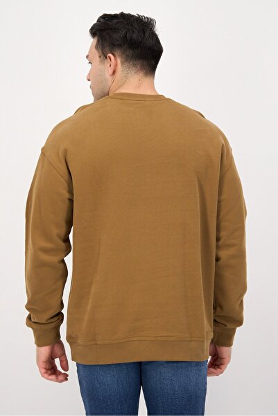 Lee Men Crew Neck Long Sleeves Workwear Sweatshirt, Dark Brown