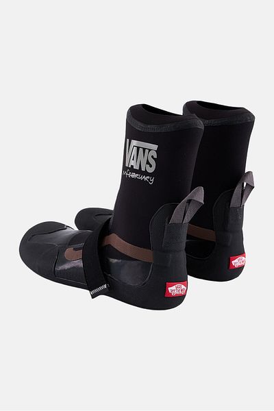 Vans Men Surf Boot 2 Hi Outdoor Shoes, Black