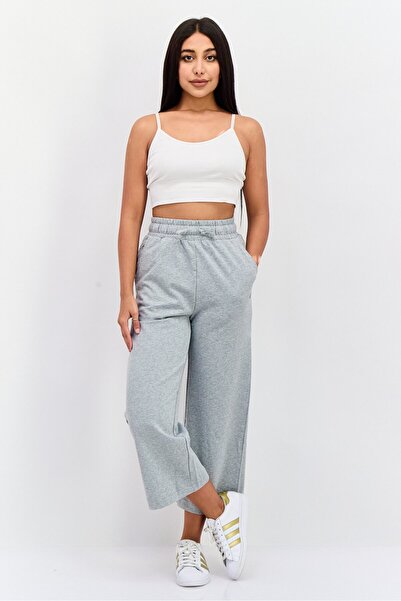 SKECHERS Women Sportswear Fit Outdoor Sweatpants, Grey