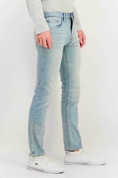 GAP Men Slim Fit Washed Stretchable Jeans, Light Blue