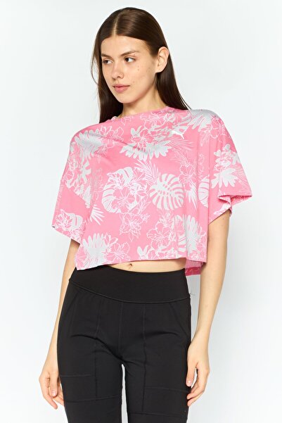 Puma بلوزة قصيرة للجري بأكمام قصيرة ومناسبة للرياضة للنساء، وردي