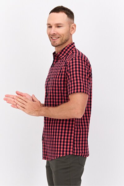 Perry Ellis Men Regular Fit Short Sleeve Gingham Casual Shirt, Red