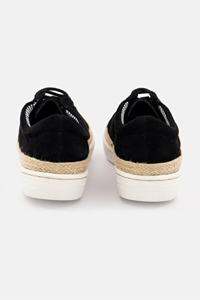 CLARKS Women Marie Mist Standard Lace Up Suede Casual Shoes, Black