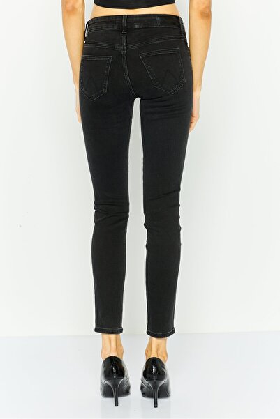 WRANGLER Women Regular Fit Straight Leg Solid Stretchable Jeans, Charcoal Black