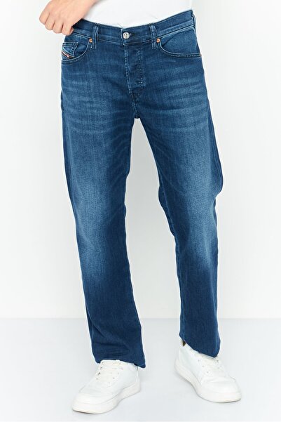 Diesel بنطلون جينز رجالي من D-Mihtry بقصّة مستقيمة وقابل للتمدد، أزرق داكن