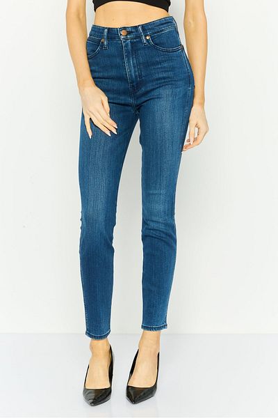 WRANGLER Women Skinny Fit Straight Leg Solid Stretchable Jeans, Blue