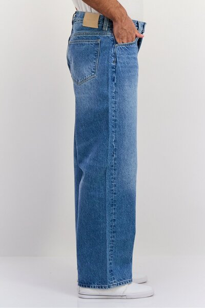 Gant Men Loose Fit Washed No Stretch Denim, Blue