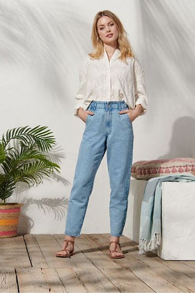 Tchibo Women Slouchy Fit High Waist No Stretch Jeans, Light Wash Blue