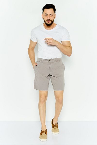 Paperbacks Men Plain Chino Shorts, Light Grey