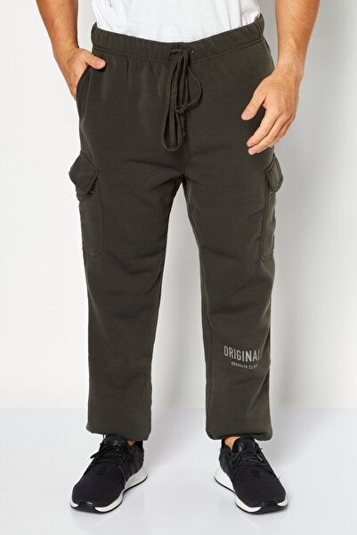 Originals by Brooklyn Cloth بنطال رياضي رجالي بقصّة عادية وطبعة جرافيكية وربا...