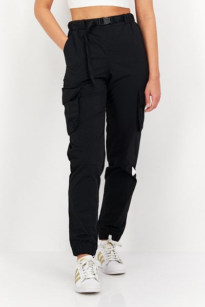 Addo Women Sportswear Fit Training Cargo Pants, Black