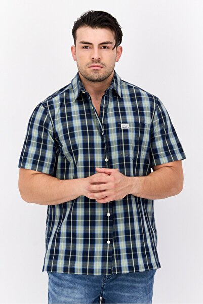 Perry Ellis قميص رجالي كاجوال بأكمام قصيرة منقوش بقصّة عادية، أخضر حكيم