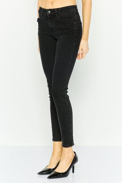 WRANGLER Women Regular Fit Straight Leg Solid Stretchable Jeans, Charcoal Black