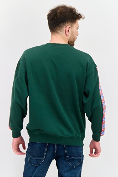 WRANGLER Men Crew Neck Long Sleeve Graphic Print Sweatshirt, Green